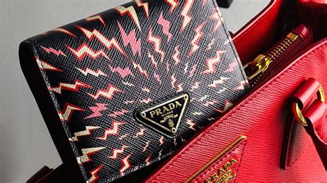 Prada: Mais de um Século de Sucesso e Influência na Moda